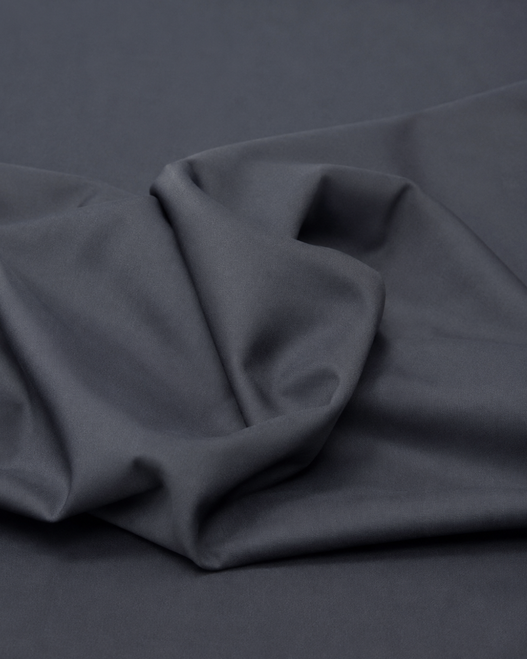 Men's Suit Charcoal Grey Empire Suiting Wash & Wear Unstitched